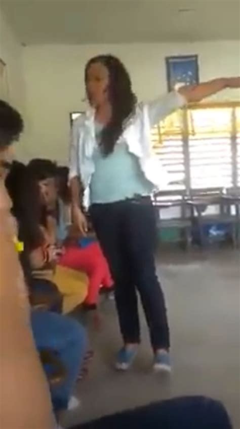 iyotan sa classroom|Teacher caught on cam abusing students .